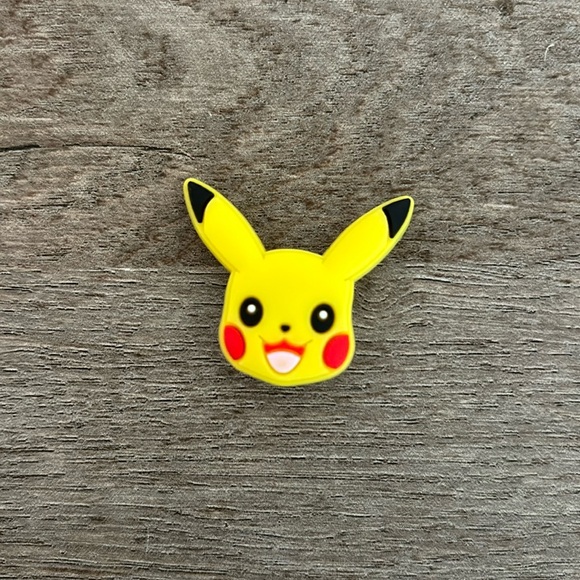 Pikachu Pokémon Crocs Jibbitz Charms - Picture 1 of 2